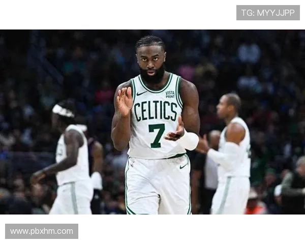 巴克利分享个人经历建议杰伦布朗面对秃头果断剃光保持自信